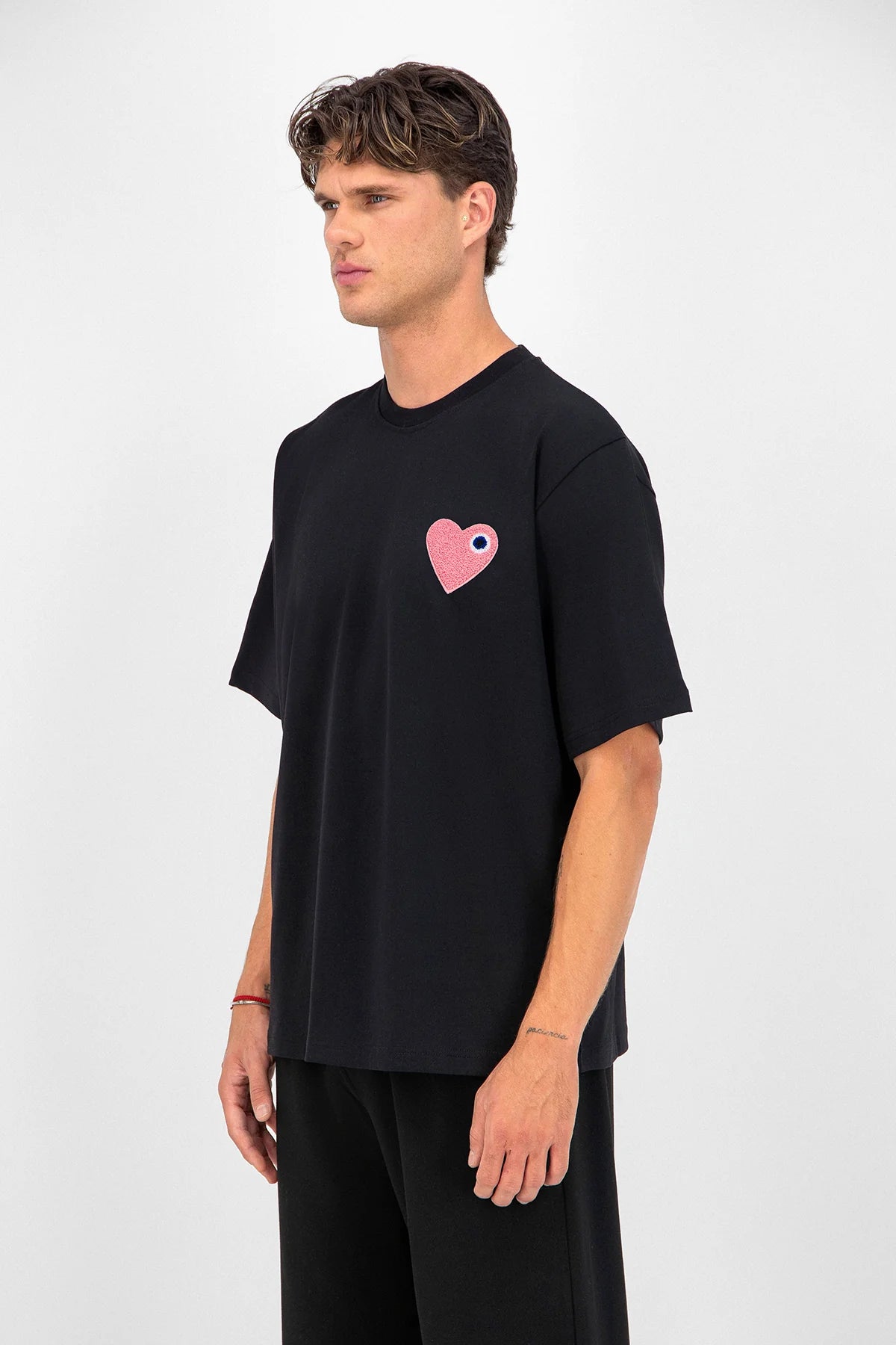 T-shirt brodé cœur