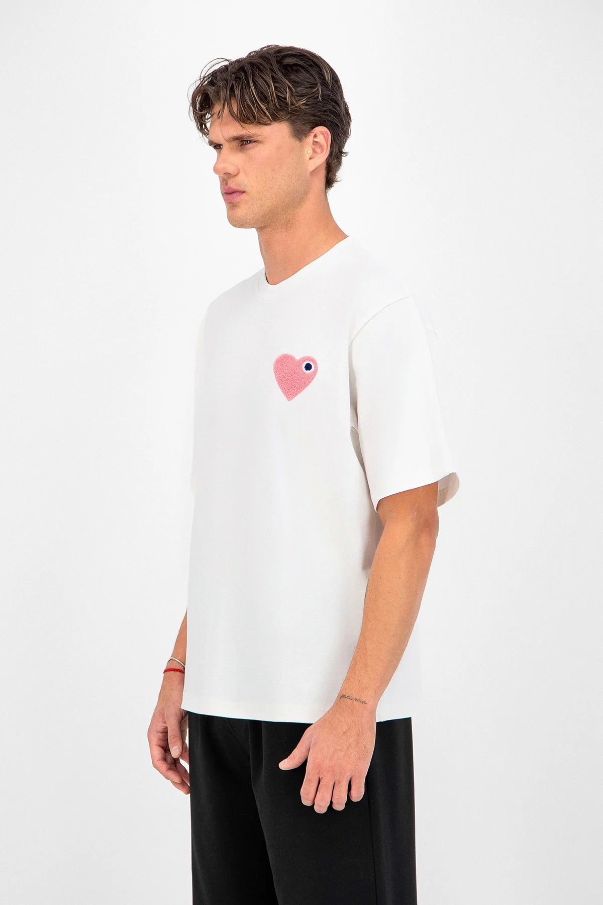 T-shirt brodé cœur