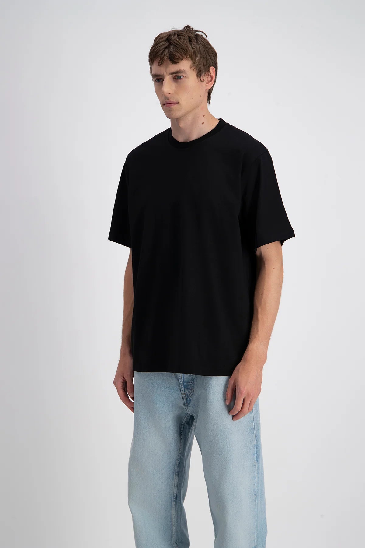 T-shirt imprimé "All You Need"