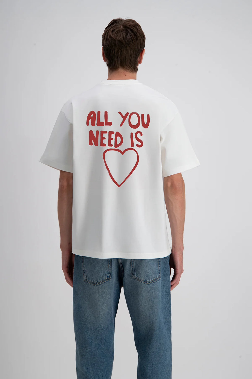 T-shirt imprimé "All You Need"