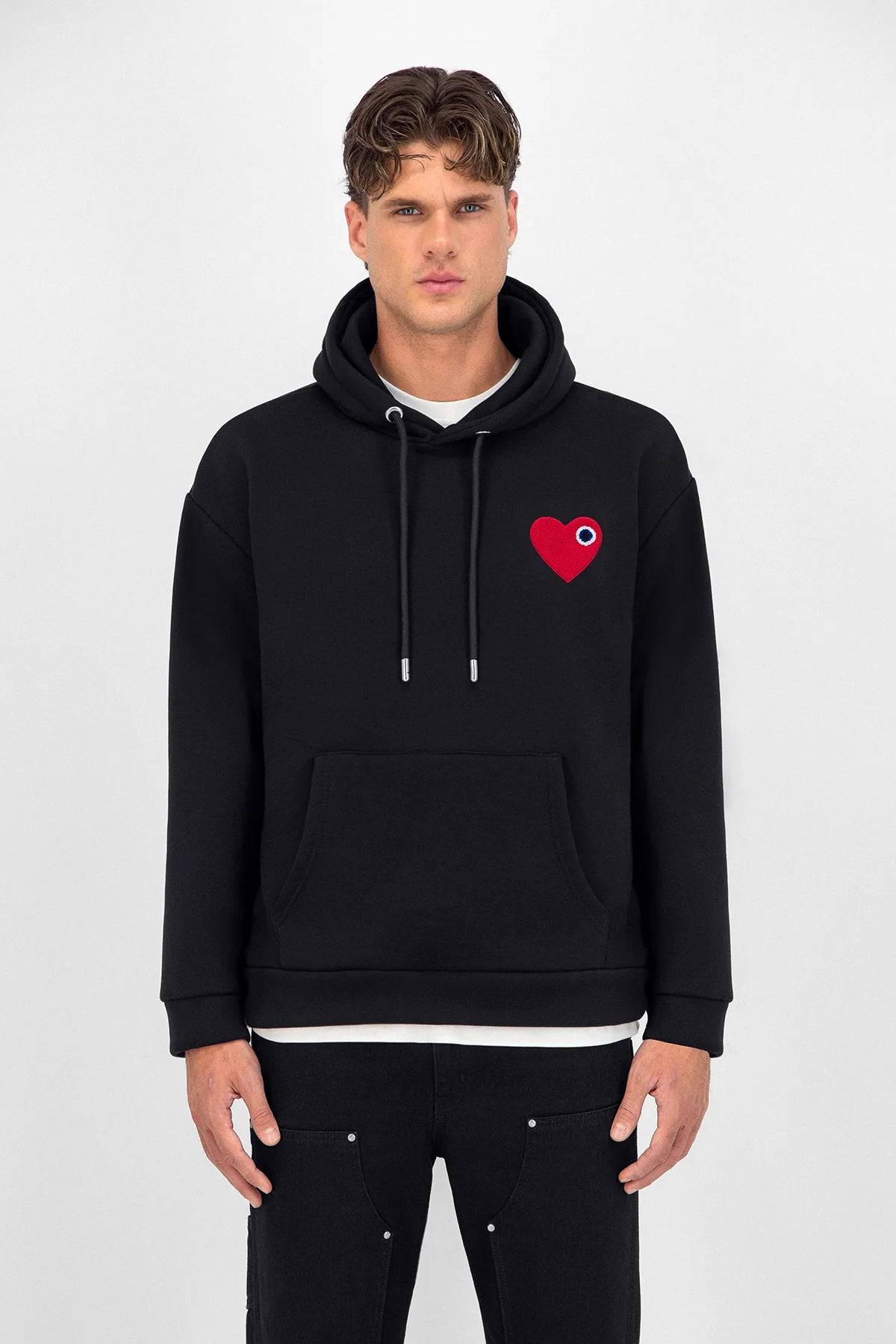 Sweat à capuche brodé