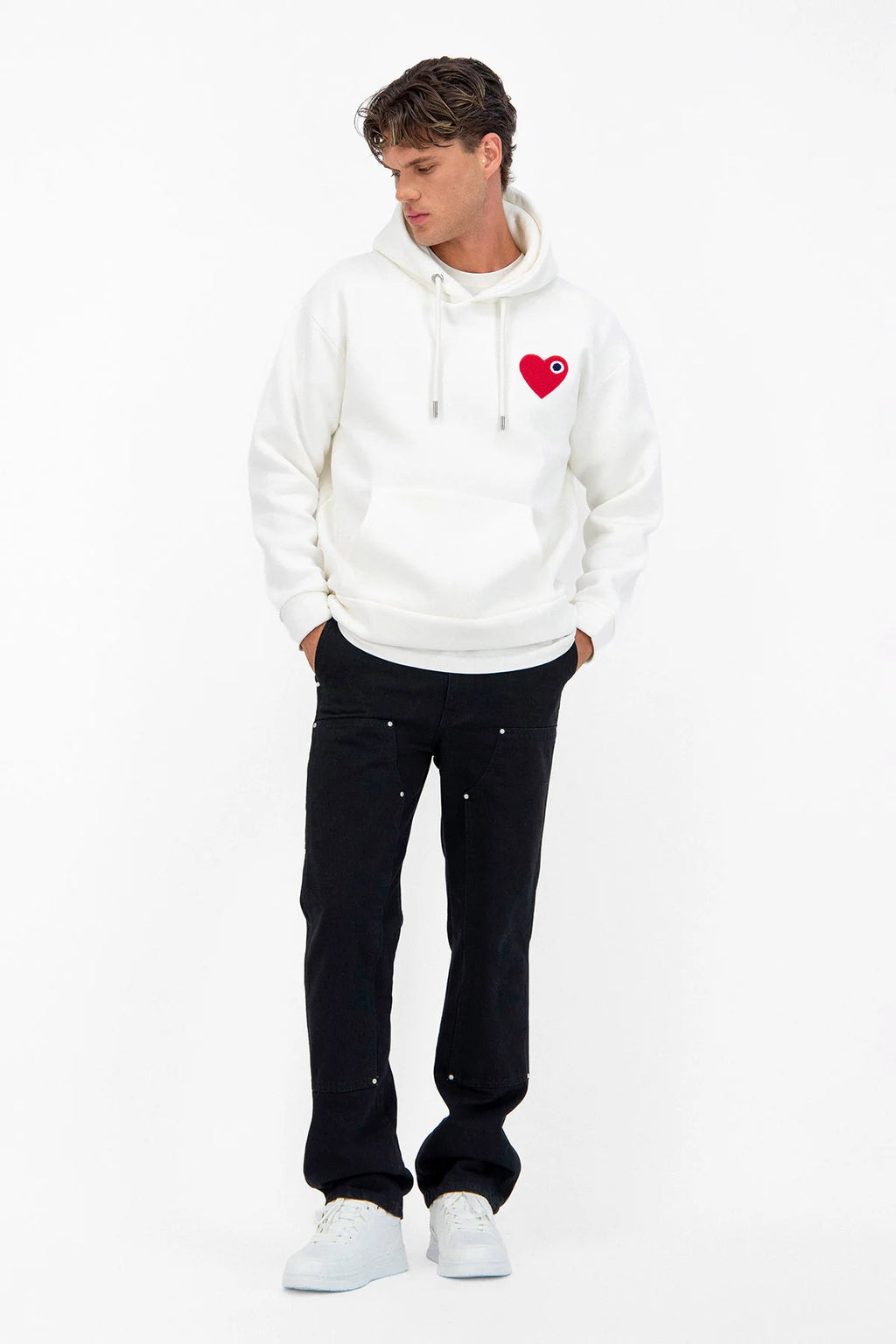 Sweat à capuche brodé