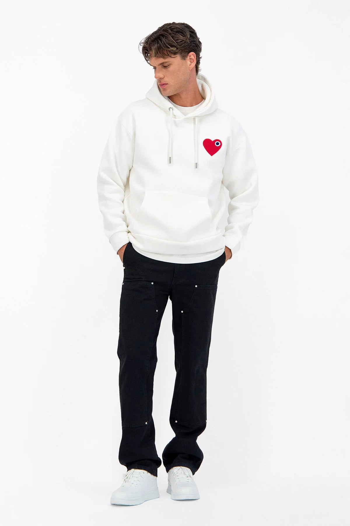 Sweat à capuche brodé