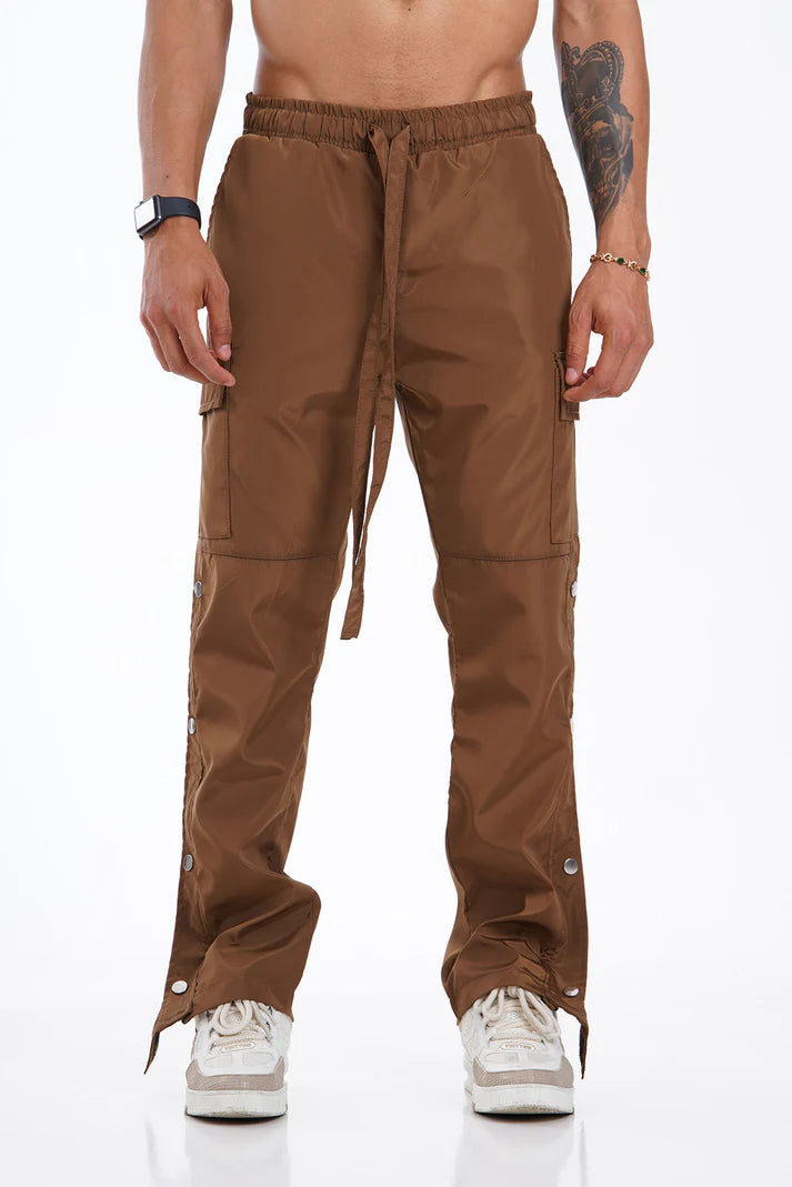 Pantalon cargo à boutons pression