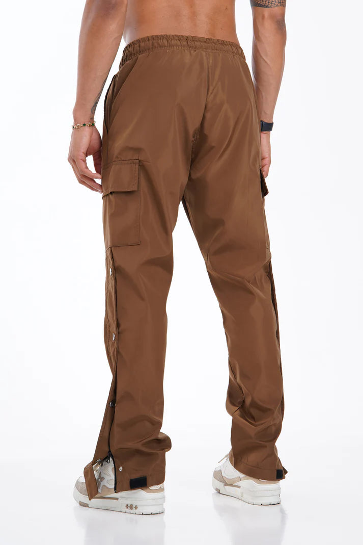 Pantalon cargo à boutons pression