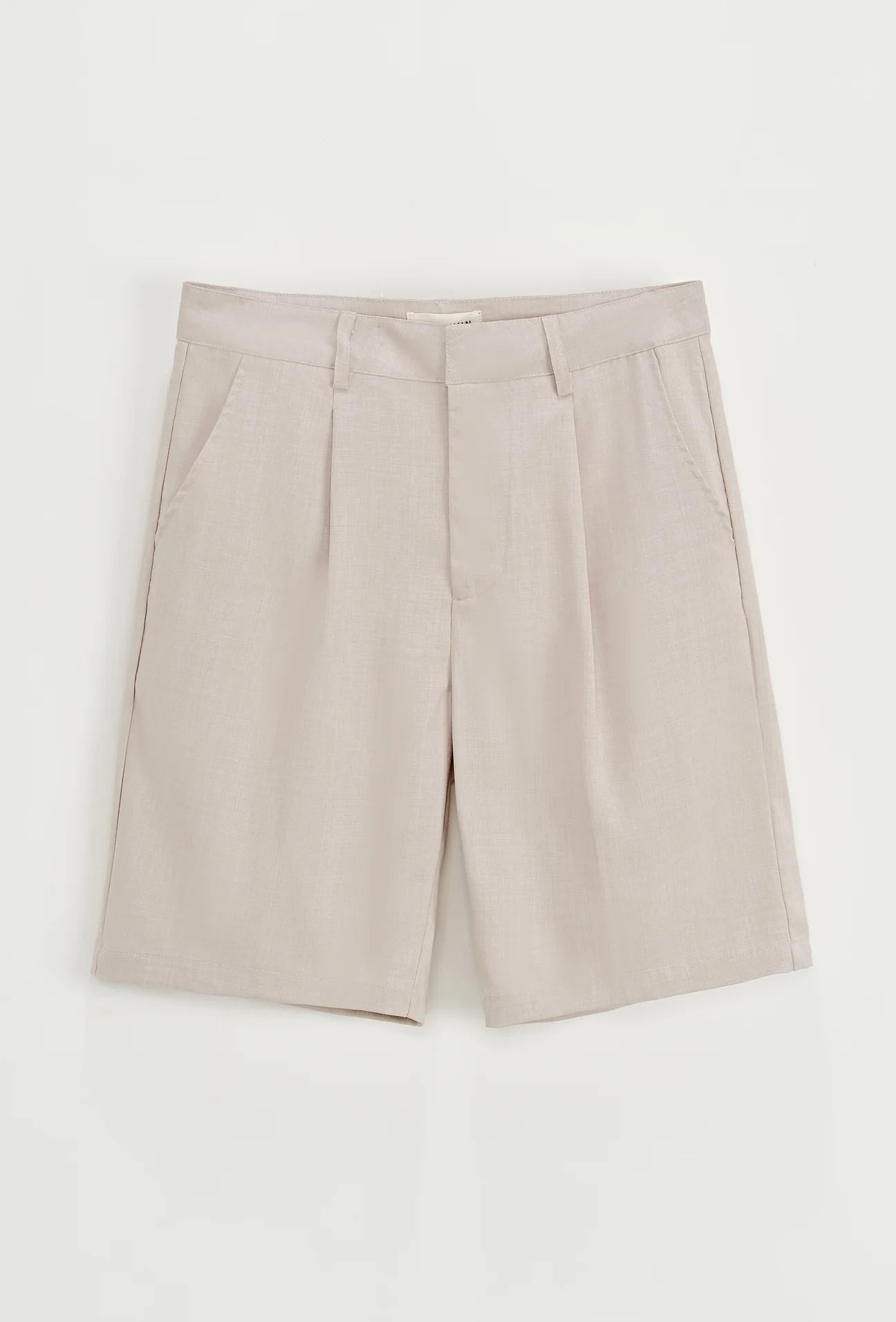 Short à pinces