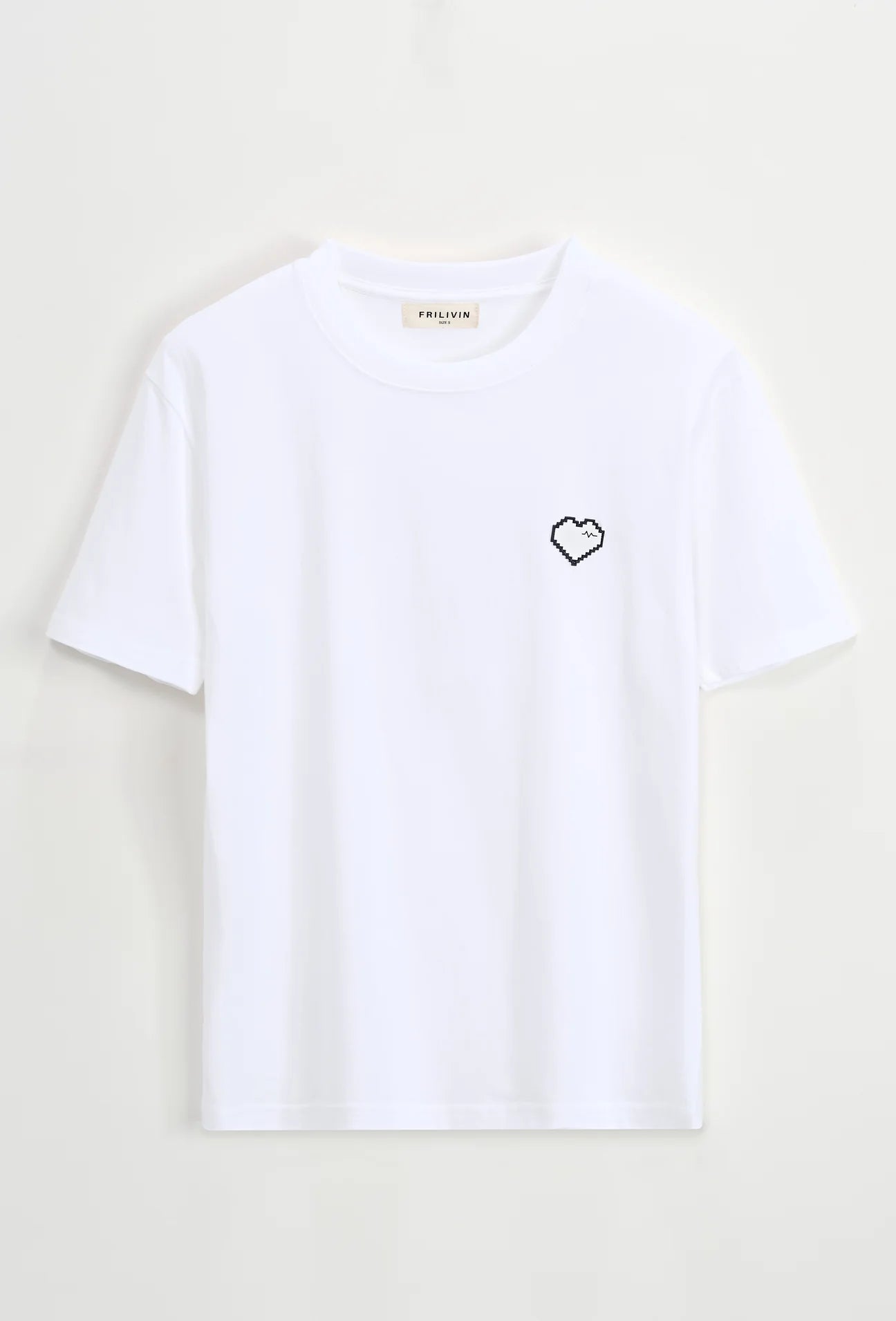 T-shirt uni "Cœur"