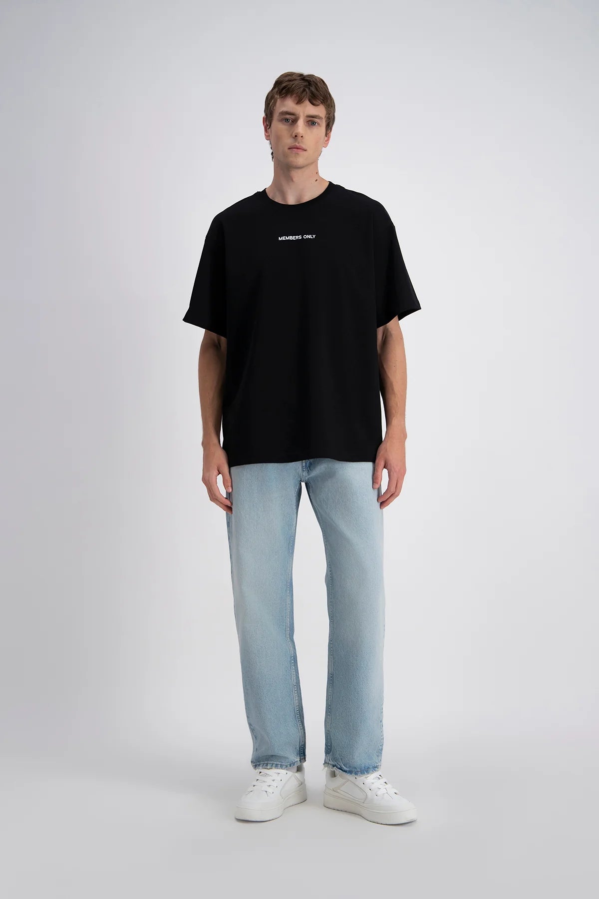 T-shirt imprimé "Members Only"